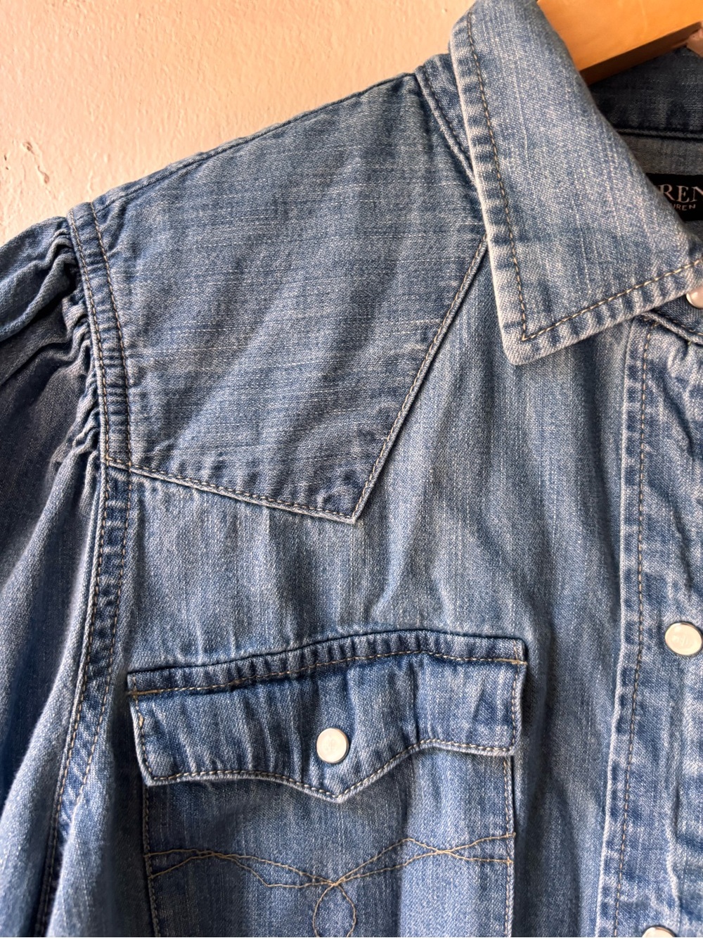 Ralph Lauren Women’s Pearl Snap Denim Western Shirt Size Large - Picture 2 of 10